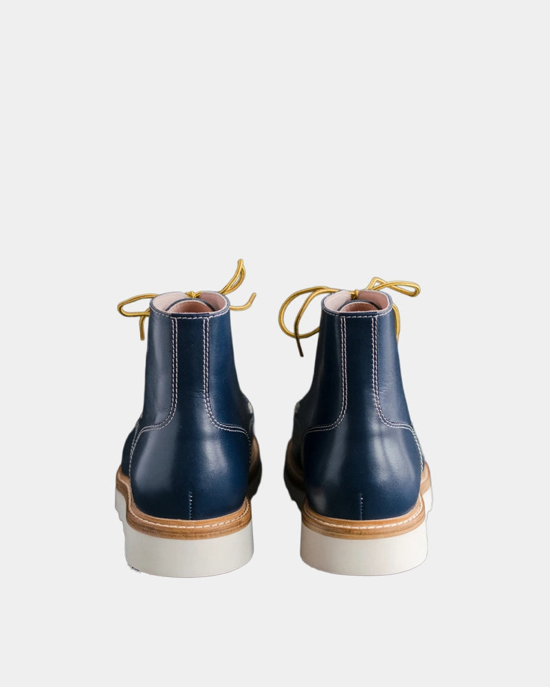 Boots in Indigo Blue Leather.